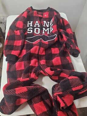 The Childrens Place Red and Black Plaid Handsome Pajamas Size 4t